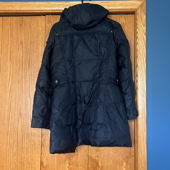 Women’s Black Winter Coat - Picture 3 of 3